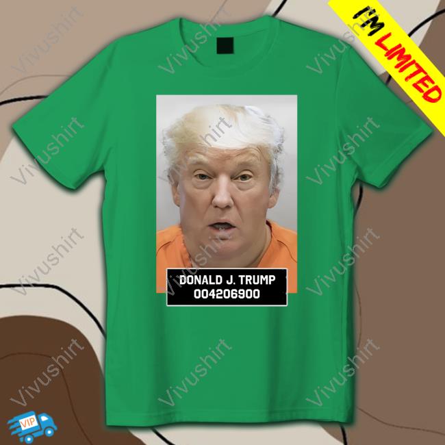 Donald J Trump 004206900 Mugshot Long Sleeve