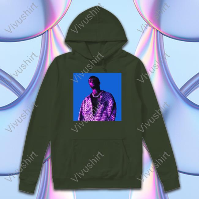 Wizkid More Love, Less Ego Tee Amielumeh Wearing Wizkid More Love, Less Ego Sweatshirt