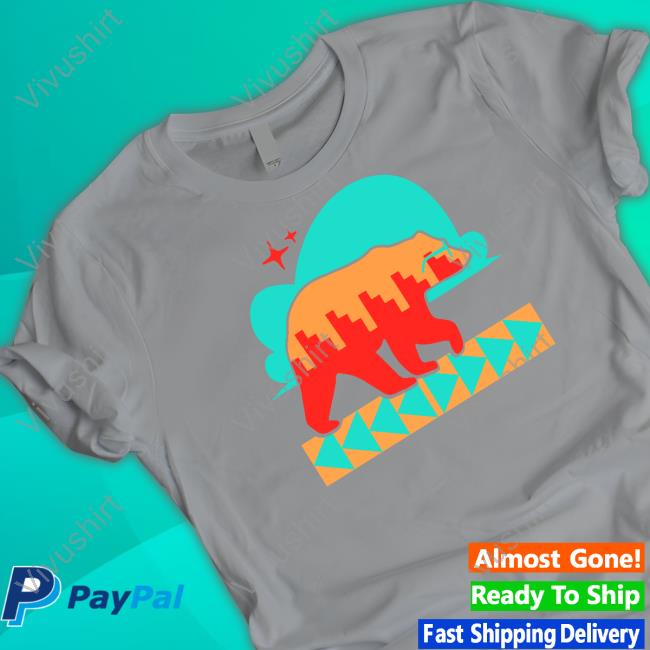 Naasgó - Forward Movement T Shirt