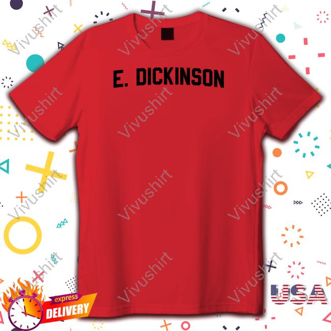 Hailee Steinfeld Wearing E. Dickinson T Shirt